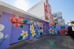 Miss Polly & Shona Lee Griffen